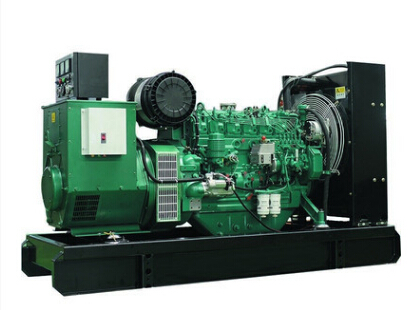 依安全新上柴200kw大型柴油发电机组